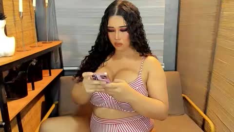 xxtastefullayeshaxx online show from 09.30.25