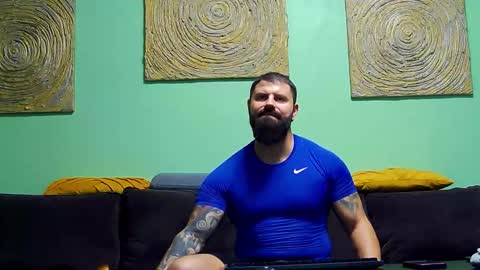 Snapshot of xxtreamleonard chatting on 11.14.25 Xtream Leonard online show from 11.14.25