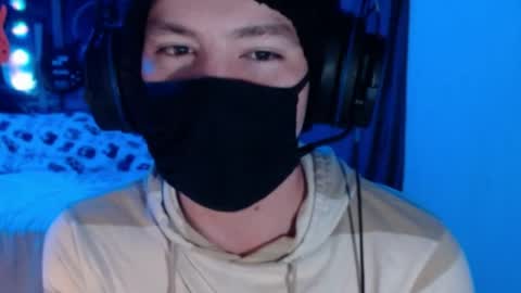 Snapshot of xxwhitefoxx chatting on 06.22.26 David Fox online show from 06.22.26