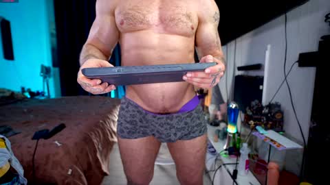     online show from 03.10.25