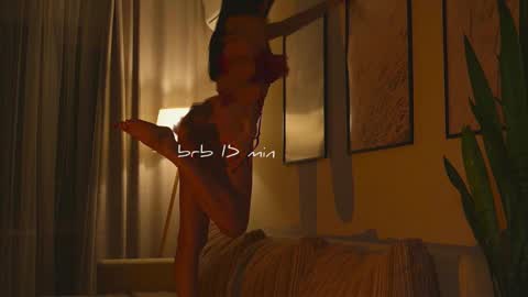 Snapshot of xxx_sunset chatting on 02.03.26 Molly online show from 02.03.26