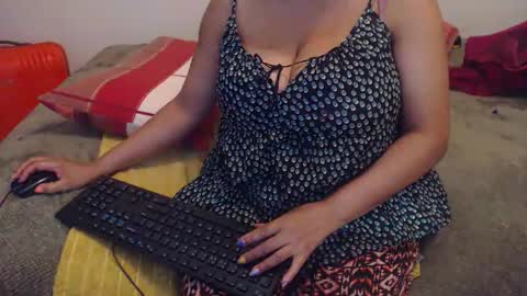 Ayanda online show from 04.06.26