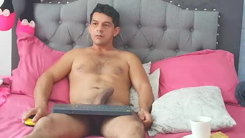 Gabriela and Diego online show from 12.22.25