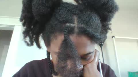 Danielle online show from 11.05.25