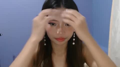 Snapshot of xxxforyouonlyxxx chatting on 11.30.25 inday pinay online show from 11.30.25