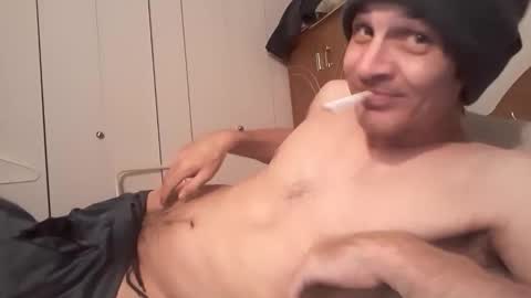 Snapshot of xxxfredmtlxxx chatting on 02.27.26 xxfredmtl18xx online show from 02.27.26