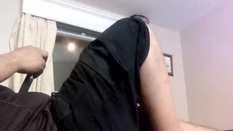 Snapshot of xxxjunky chatting on 04.01.26 Dennis the menace online show from 04.01.26