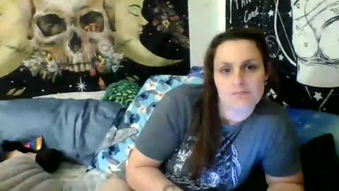 Snapshot of xxxmistymoansxxx chatting on 11.21.25 Misti online show from 11.21.25