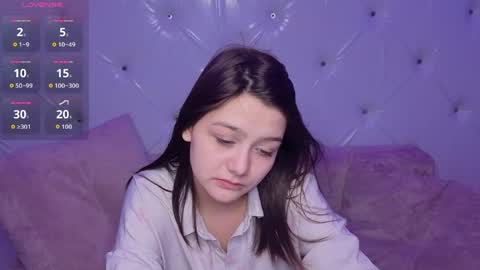 Snapshot of xxxnaughtyfoxxx chatting on 04.26.26 foxy online show from 04.26.26