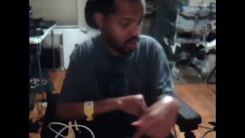 Snapshot of xxxonwheelz chatting on 09.12.25 xxxonwheelz online show from 09.12.25