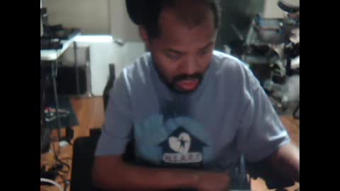 Snapshot of xxxonwheelz chatting on 09.15.25 xxxonwheelz online show from 09.15.25