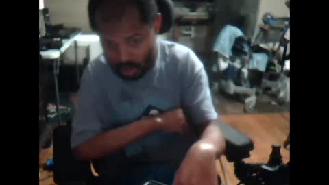 Snapshot of xxxonwheelz chatting on 09.26.25 xxxonwheelz online show from 09.26.25