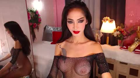 xxxqueenoftransxxx online show from 02.15.26