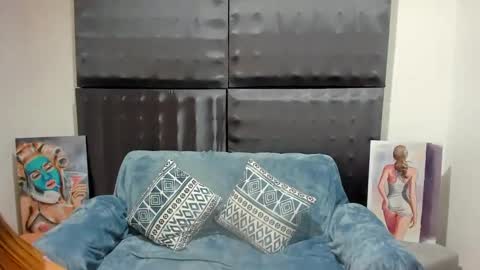 Sara online show from 02.20.25