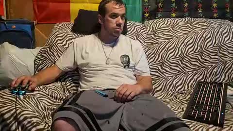 Snapshot of xxxscubastevexx chatting on 06.11.26 ScubaSteve online show from 06.11.26