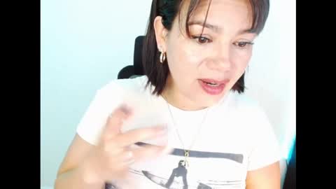 Snapshot of xxxsweetandhornyxxx chatting on 01.08.26 dolcesasha online show from 01.08.26