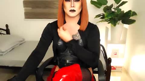 QueenMarina online show from 03.15.26