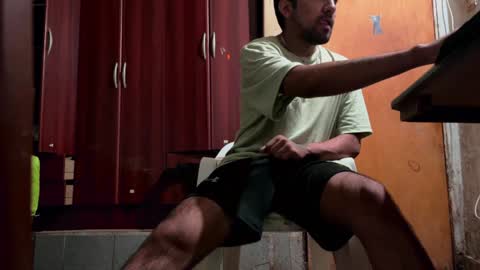 BROWN DICK online show from 01.12.25