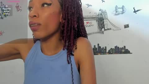 Snapshot of yailin_04 chatting on 06.17.26 yailin_04 online show from 06.17.26
