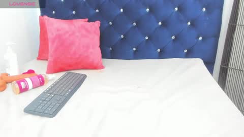 yaiza_sexylovee online show from 10.25.25