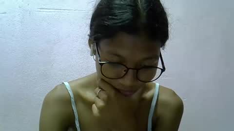 Snapshot of yalane chatting on 03.05.26 yalane online show from 03.05.26