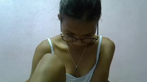 Snapshot of yalane chatting on 04.14.26 yalane online show from 04.14.26