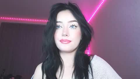 Yami online show from 09.11.25