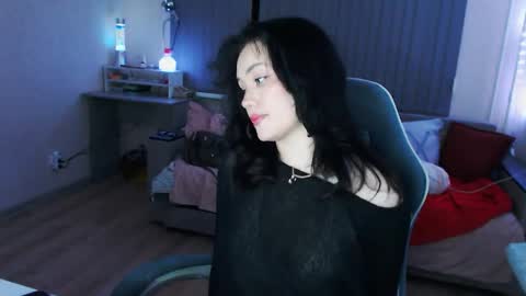 Yami online show from 04.12.26