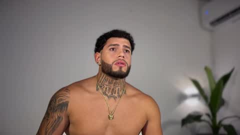 yamp sambrano online show from 11.20.25