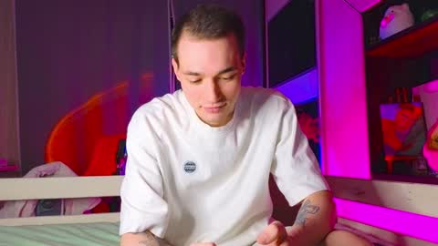 Yan online show from 02.07.25