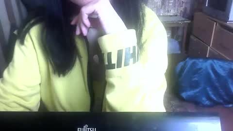 Snapshot of yanafiesta chatting on 04.30.26 yanafiesta online show from 04.30.26