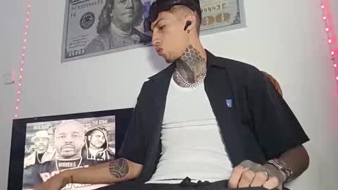 Yan online show from 04.13.26