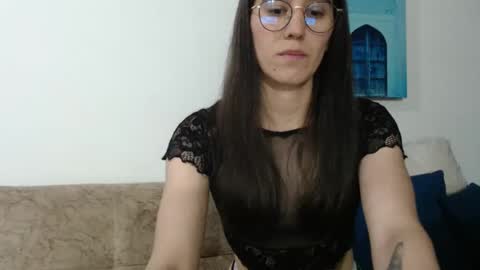 Snapshot of yani_28 chatting on 01.27.25 Yani online show from 01.27.25