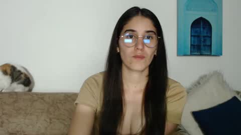 Snapshot of yani_28 chatting on 03.02.25 Yani online show from 03.02.25