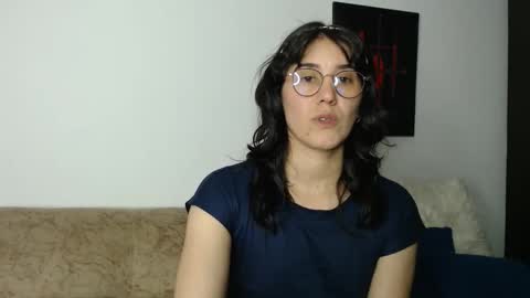 Snapshot of yani_28 chatting on 01.18.26 Yani online show from 01.18.26