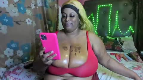 Snapshot of yani_69 chatting on 07.11.26 yani 69 online show from 07.11.26