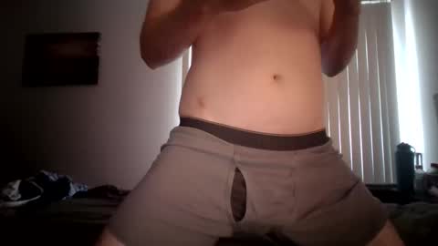 Snapshot of yankees609696 chatting on 05.08.26 Hornykyle online show from 05.08.26