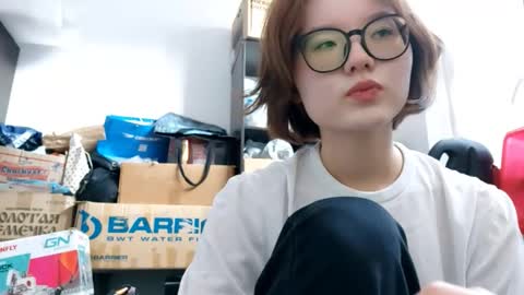 Lily online show from 10.05.25