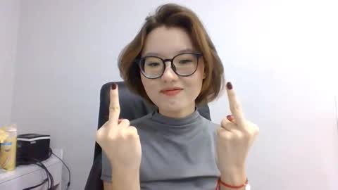 Lily online show from 10.21.25