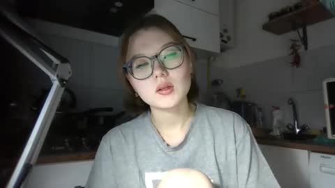 Lily online show from 10.24.25