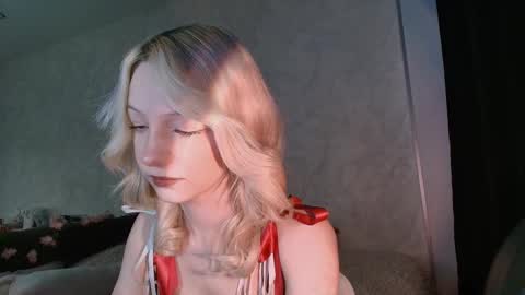 Snapshot of yape_anne chatting on 01.08.26 Anny online show from 01.08.26