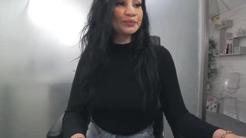 Yara online show from 04.13.26