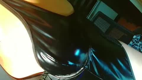 Snapshot of yasii19 chatting on 06.16.26 miss yasii online show from 06.16.26