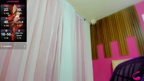 Yasmin online show from 04.15.26