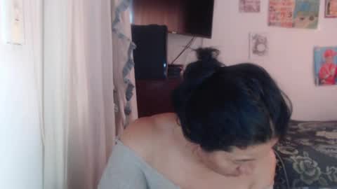 yasmin_love85 online show from 02.06.25