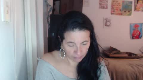 yasmin_love85 online show from 11.13.25