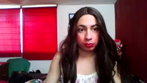 Yasmin Paez online show from 12.12.24