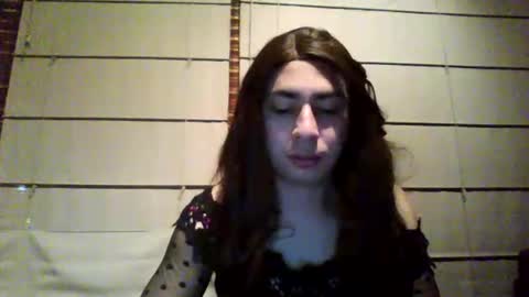 Yasmin Paez online show from 01.05.25