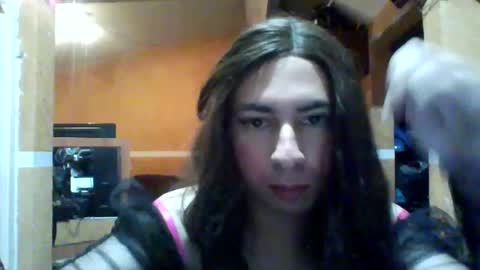Yasmin Paez online show from 01.05.25