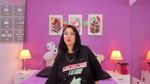 Yaya  online show from 06.28.26
